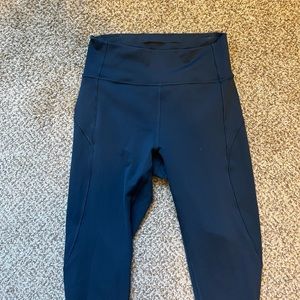 Navy blue cropped lululemon leggings
